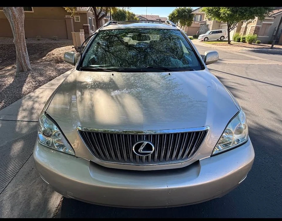 2005 Lexus RX 2nd Gen - Image 7 of 9