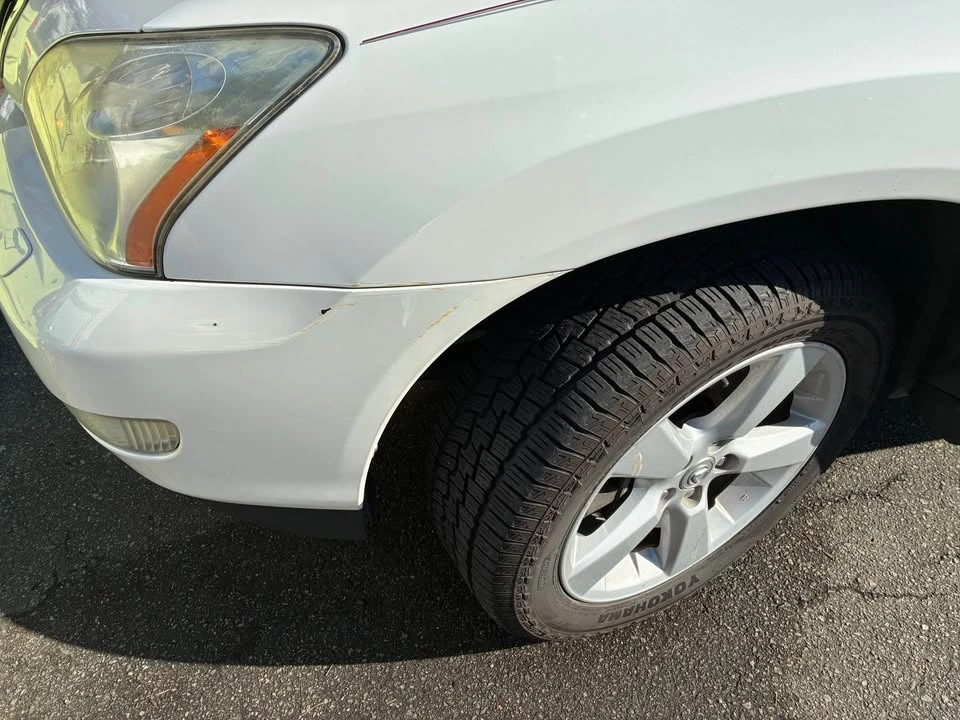 2005 Lexus RX 2nd Gen - Image 4 of 6