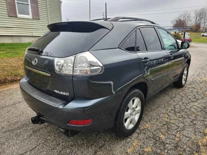 2005 Lexus RX 2nd Gen - Image 4 of 18