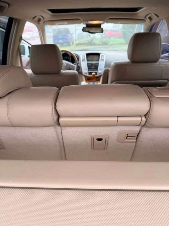 2005 Lexus RX 2nd Gen - Image 6 of 20