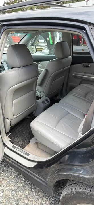 2005 Lexus RX 2nd Gen - Image 7 of 7