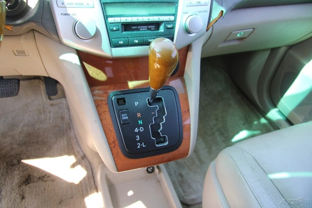 2005 Lexus RX 2nd Gen - Image 21 of 21