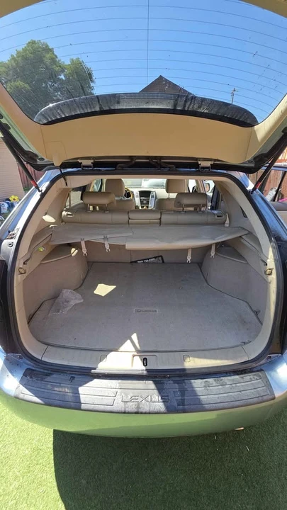 2005 Lexus RX 2nd Gen - Image 7 of 18