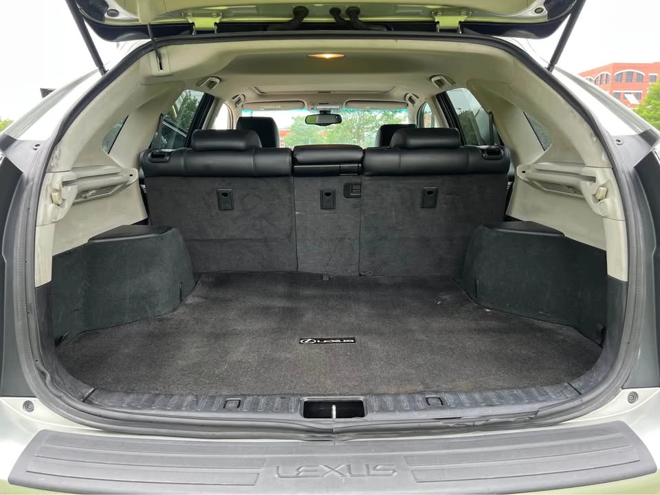 2005 Lexus RX 2nd Gen - Image 6 of 19