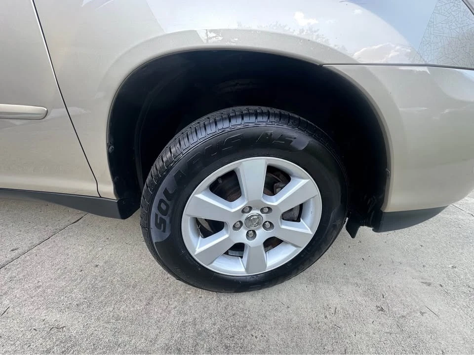 2005 Lexus RX 2nd Gen - Image 7 of 10