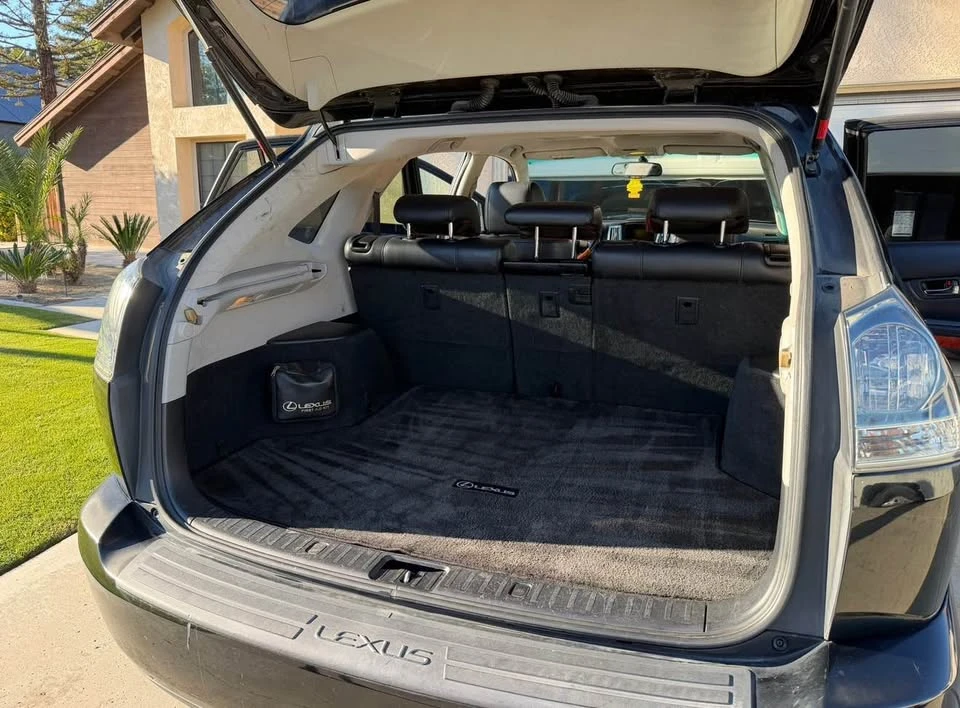 2005 Lexus RX 2nd Gen - Image 5 of 6