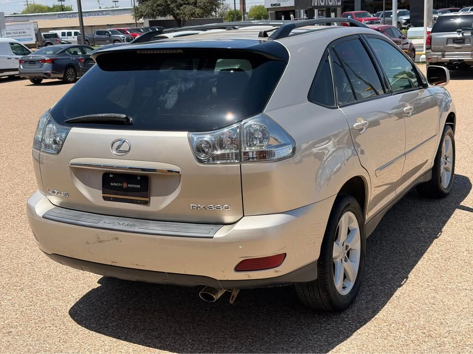 2005 Lexus RX 2nd Gen - Image 5 of 10