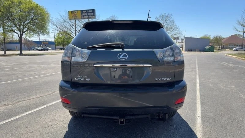 2005 Lexus RX 2nd Gen - Image 6 of 10