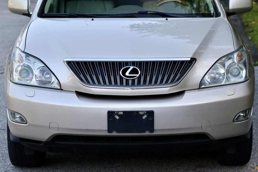 2005 Lexus RX 2nd Gen - Image 20 of 31