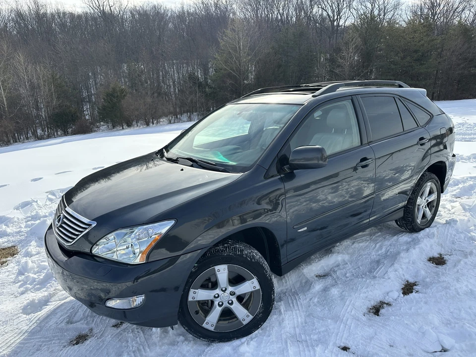 2005 Lexus RX 2nd Gen - Image 5 of 31