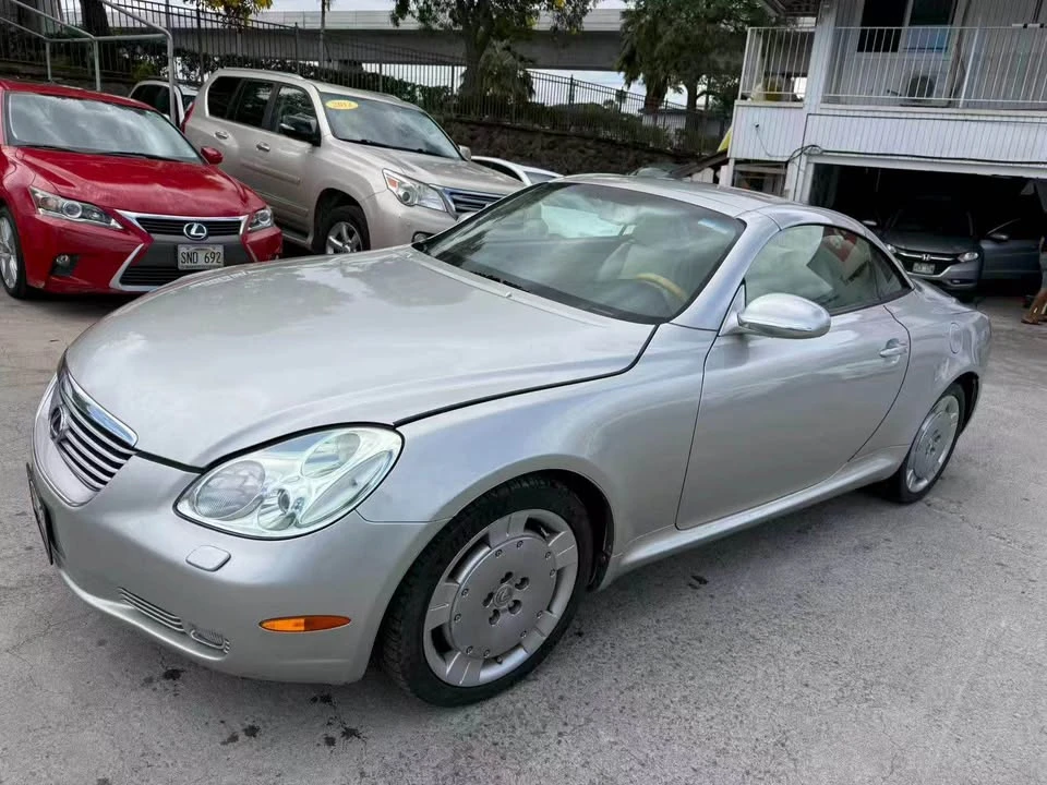 2005 Lexus SC430 - Image 2 of 10
