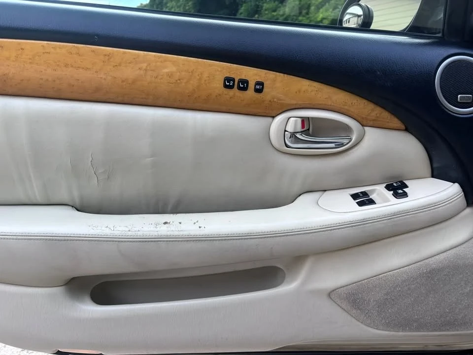 2005 Lexus SC430 - Image 13 of 20