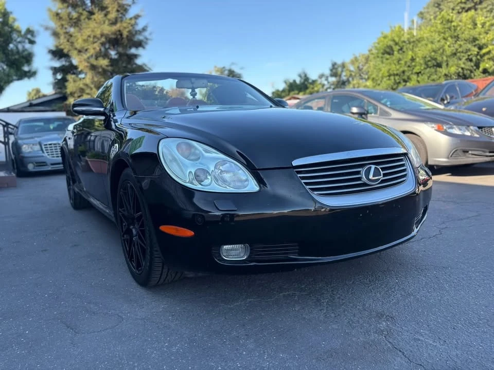 2005 Lexus SC430 - Image 8 of 20