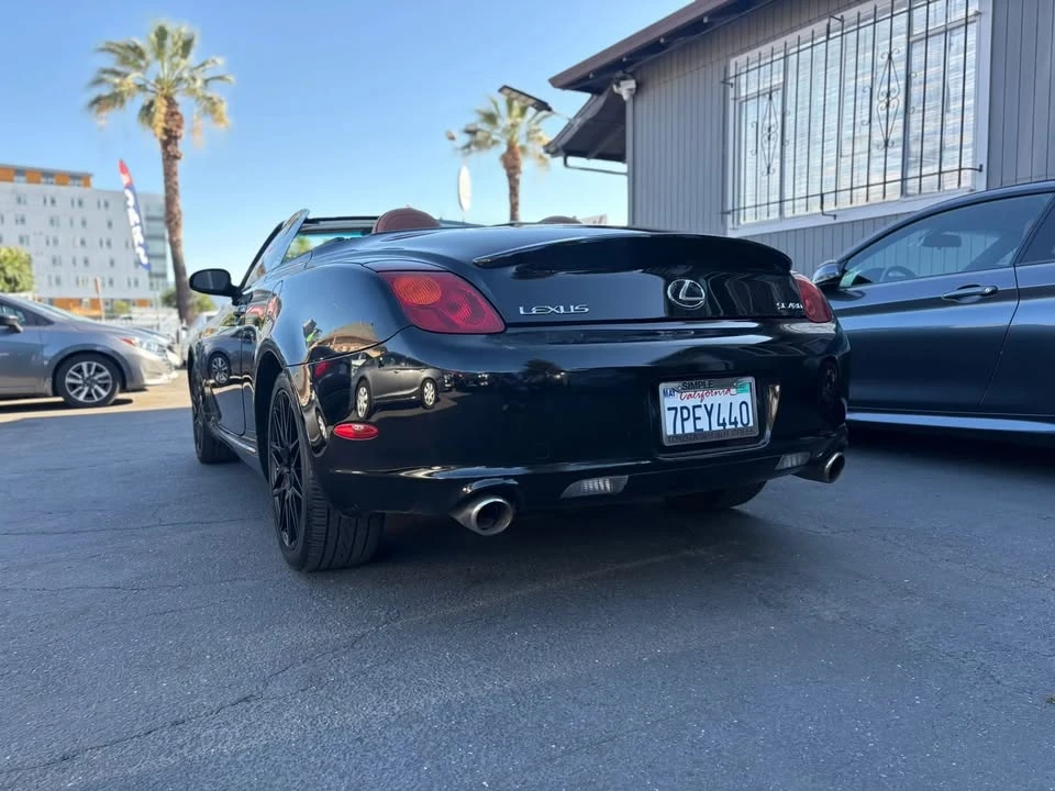 2005 Lexus SC430 - Image 12 of 20
