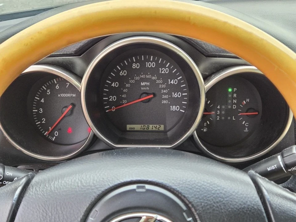 2005 Lexus SC430 - Image 16 of 19