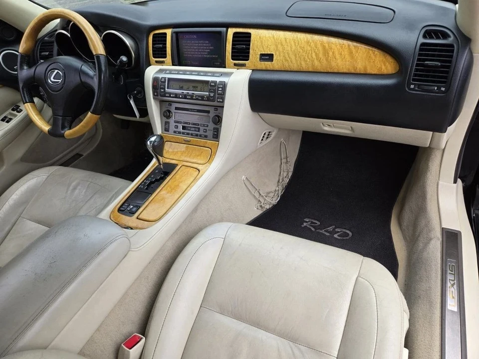 2005 Lexus SC430 - Image 12 of 19