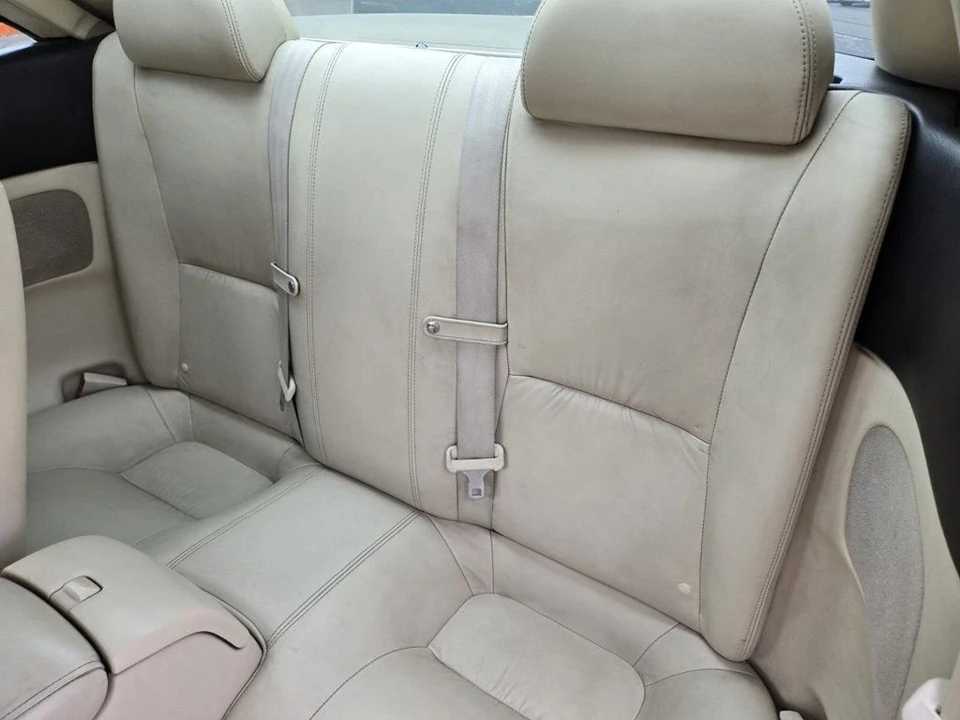 2005 Lexus SC430 - Image 8 of 19