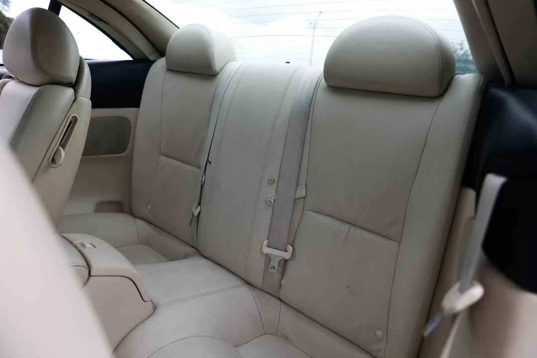 2005 Lexus SC430 - Image 8 of 31