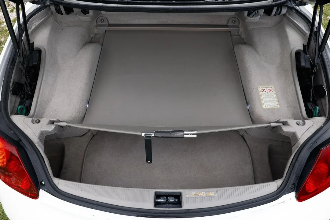 2005 Lexus SC430 - Image 23 of 31