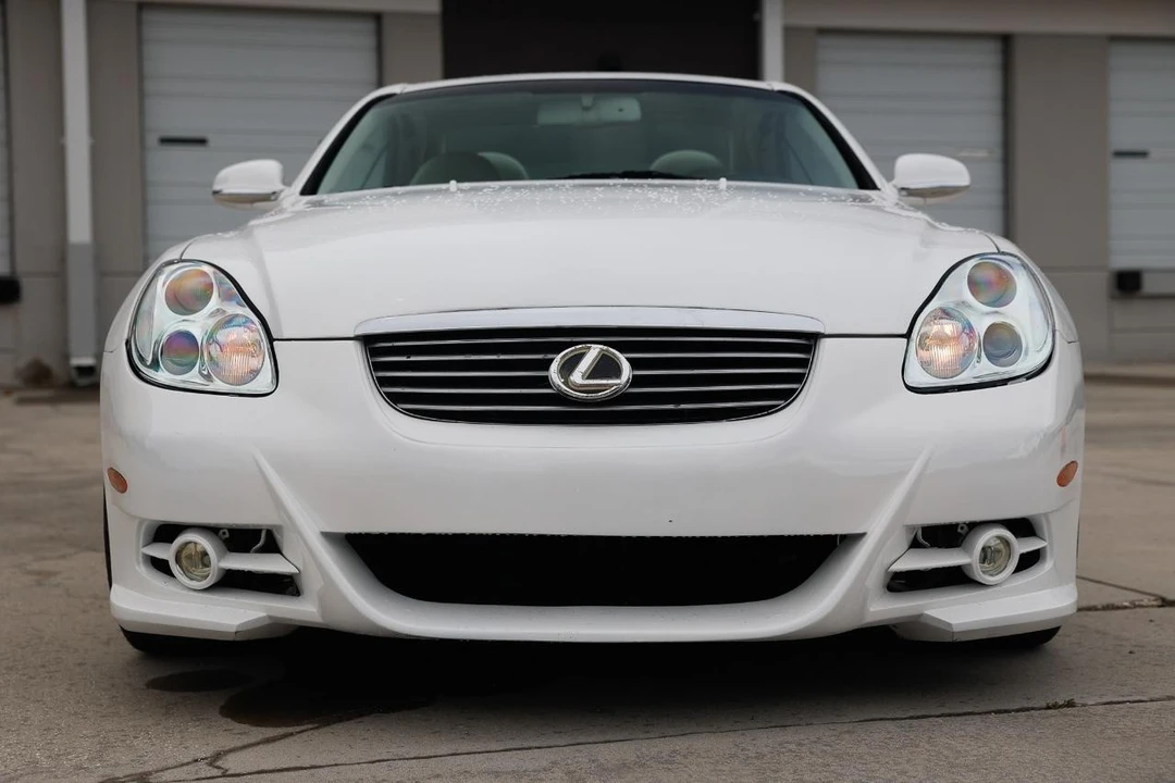 2005 Lexus SC430 - Image 17 of 31