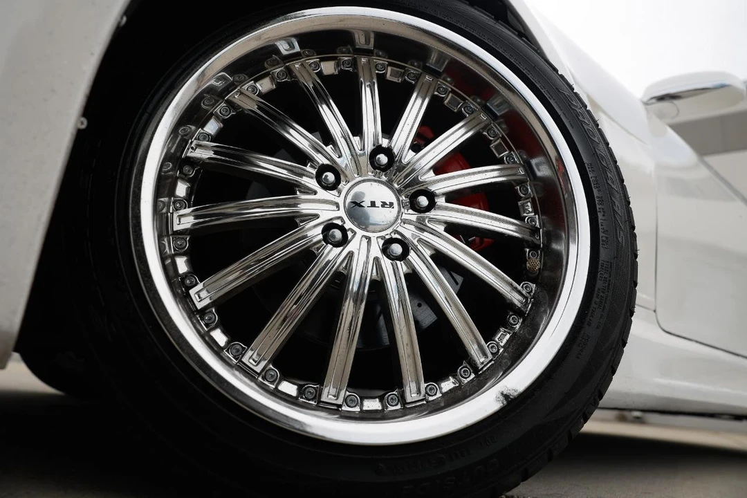 2005 Lexus SC430 - Image 28 of 31