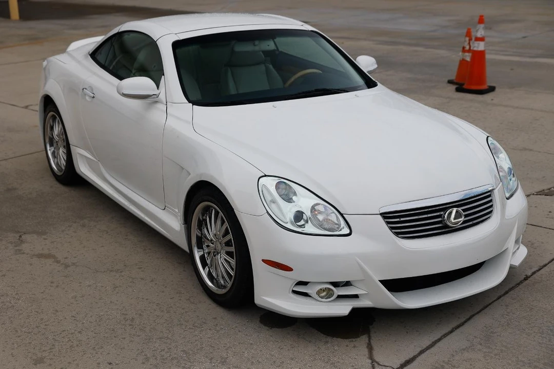 2005 Lexus SC430 - Image 15 of 31