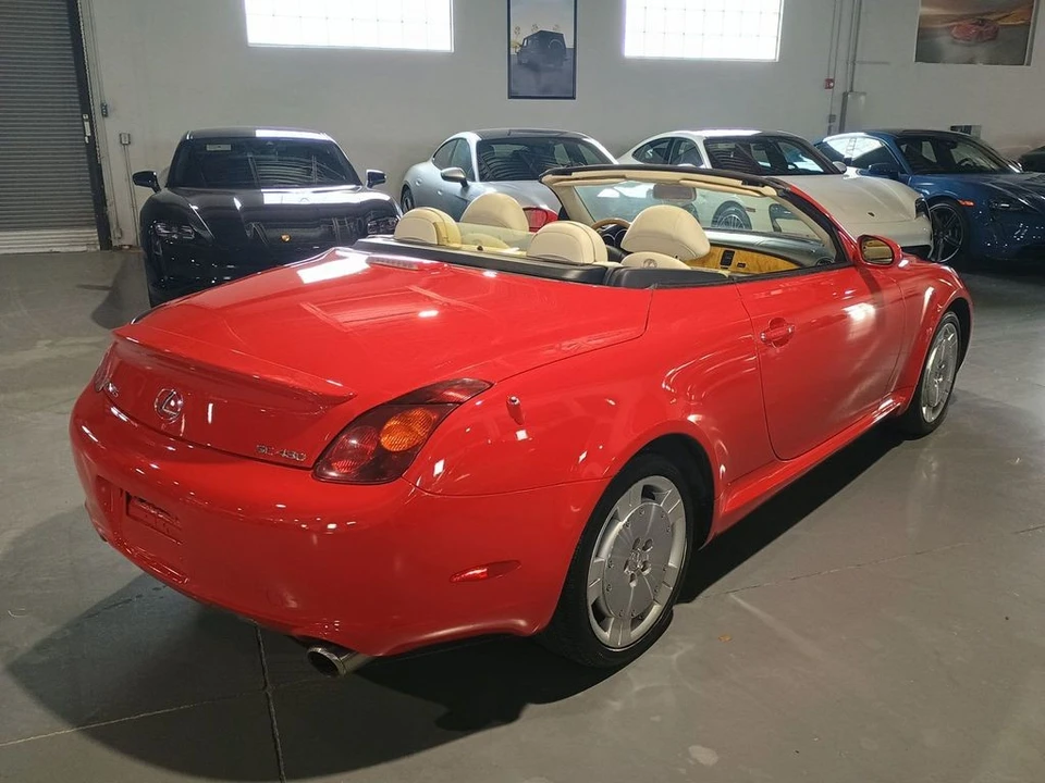 2005 Lexus SC430 - Image 8 of 12