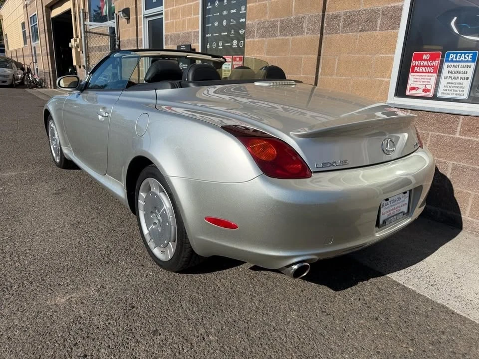 2005 Lexus SC430 - Image 13 of 20