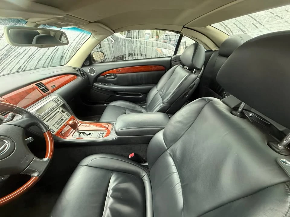 2005 Lexus SC430 - Image 13 of 19