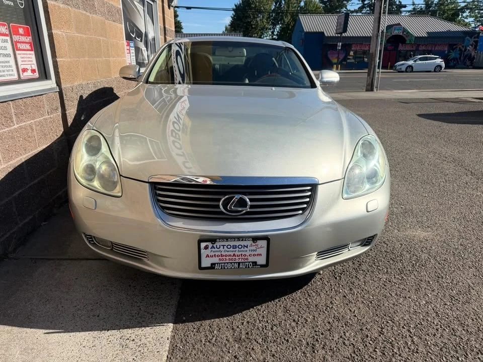 2005 Lexus SC430 - Image 2 of 20