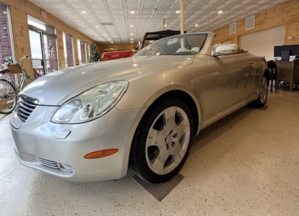 2005 Lexus SC430 - Image 12 of 21