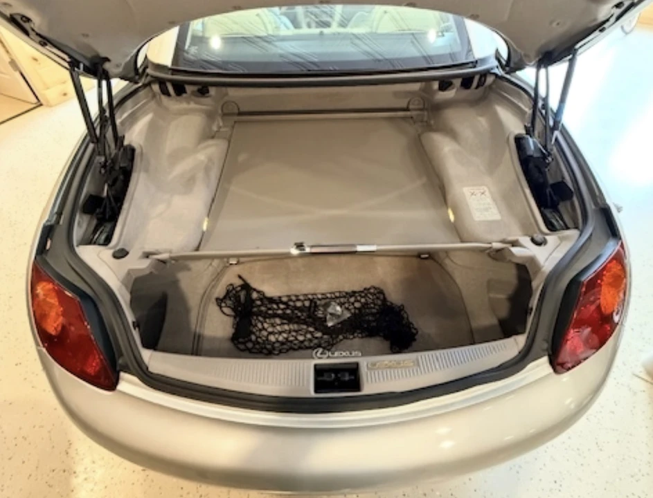 2005 Lexus SC430 - Image 19 of 21