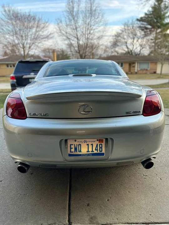 2005 Lexus SC430 - Image 12 of 20