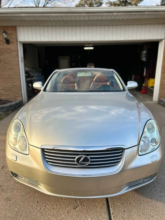 2005 Lexus SC430 - Image 5 of 20
