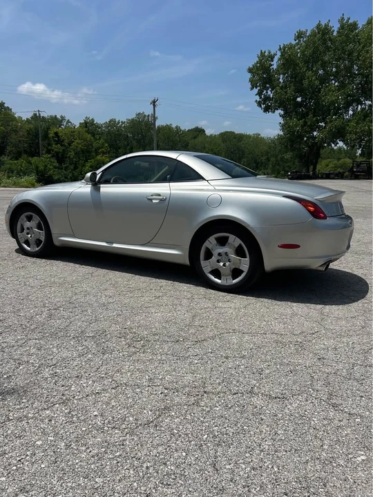 2005 Lexus SC430 - Image 5 of 13