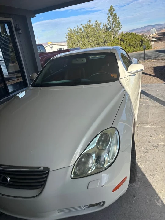 2005 Lexus SC430 - Image 4 of 5