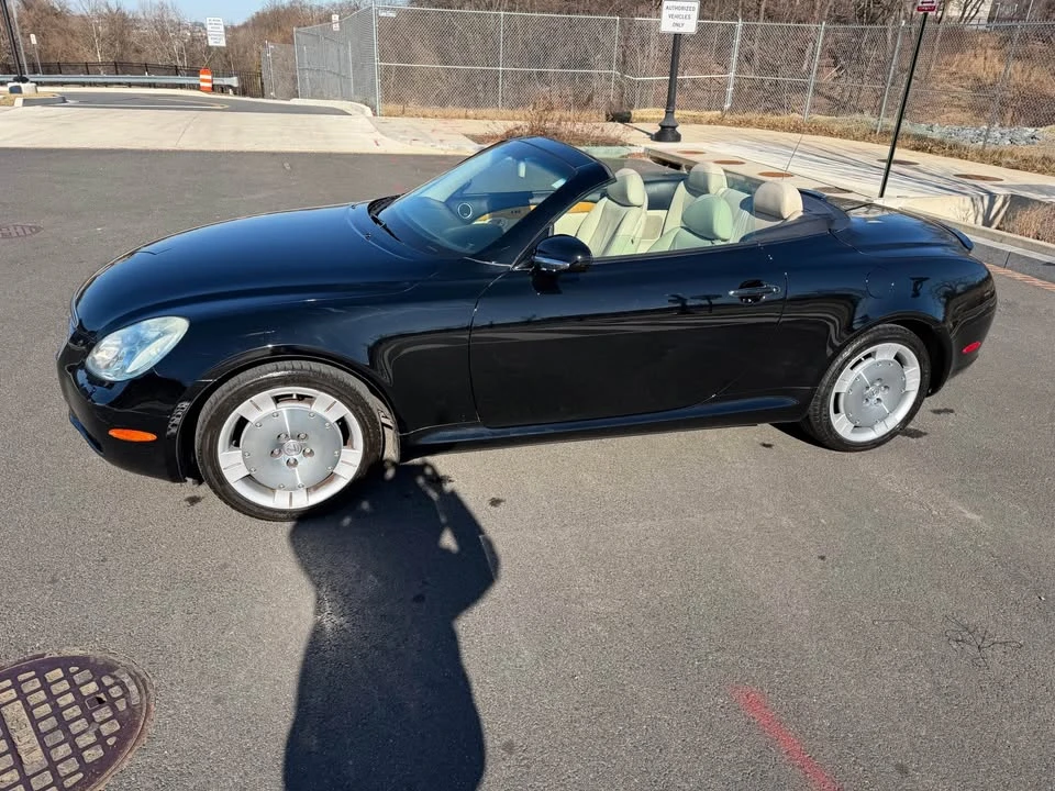2005 Lexus SC430 - Image 9 of 15