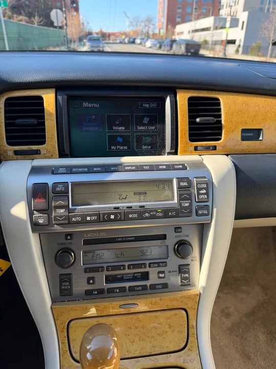 2005 Lexus SC430 - Image 15 of 15