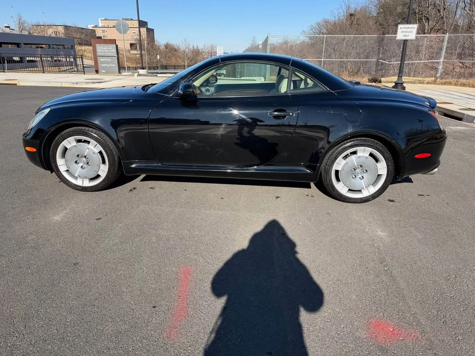 2005 Lexus SC430 - Image 3 of 15