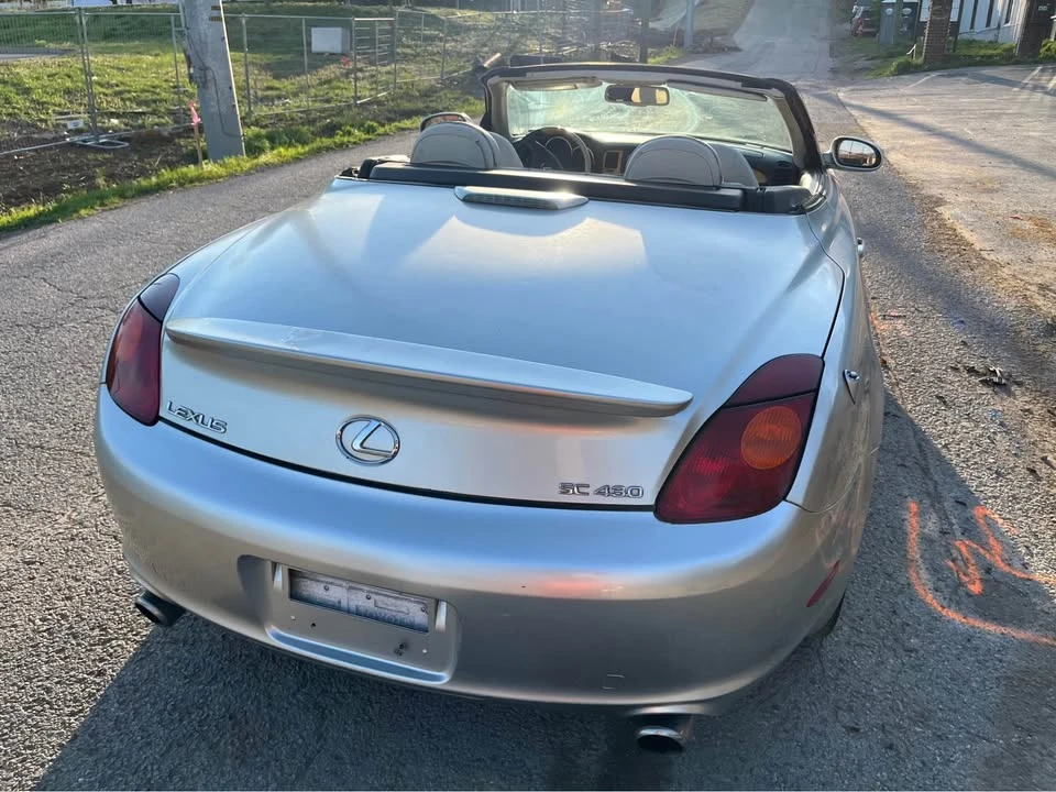 2005 Lexus SC430 - Image 7 of 17