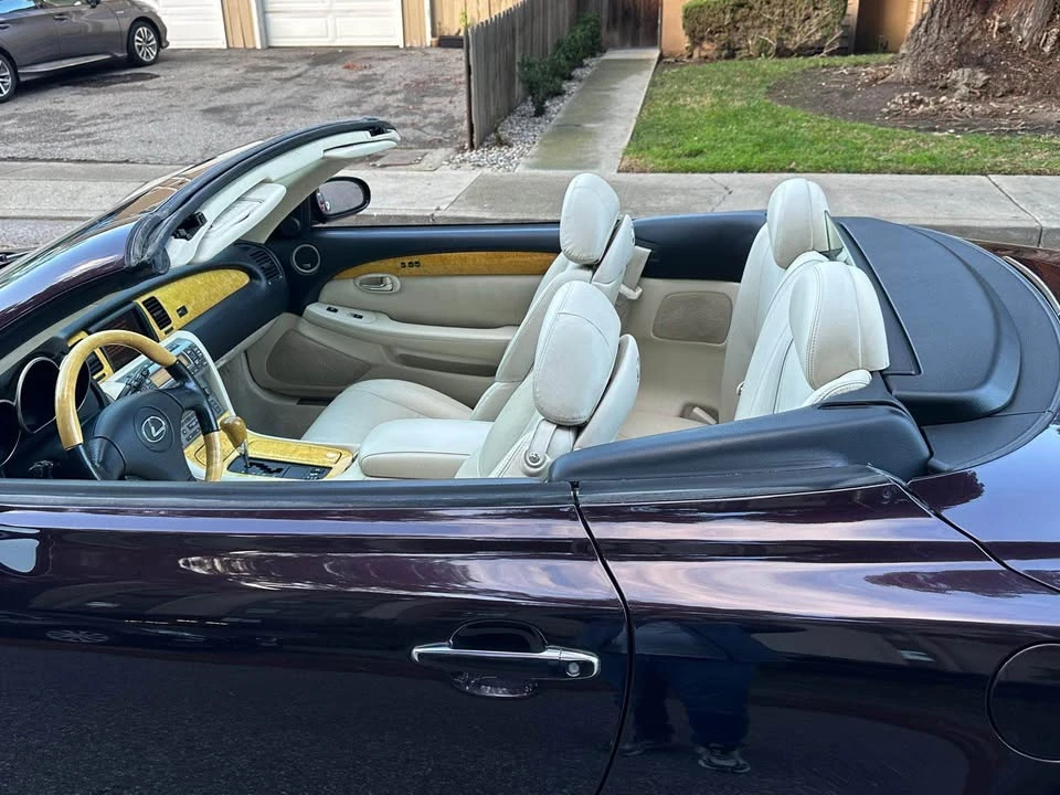 2005 Lexus SC430 - Image 16 of 20