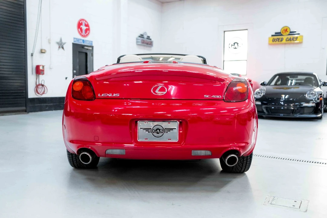 2005 Lexus SC430 - Image 9 of 21