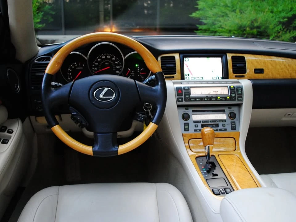 2005 Lexus SC430 - Image 15 of 20