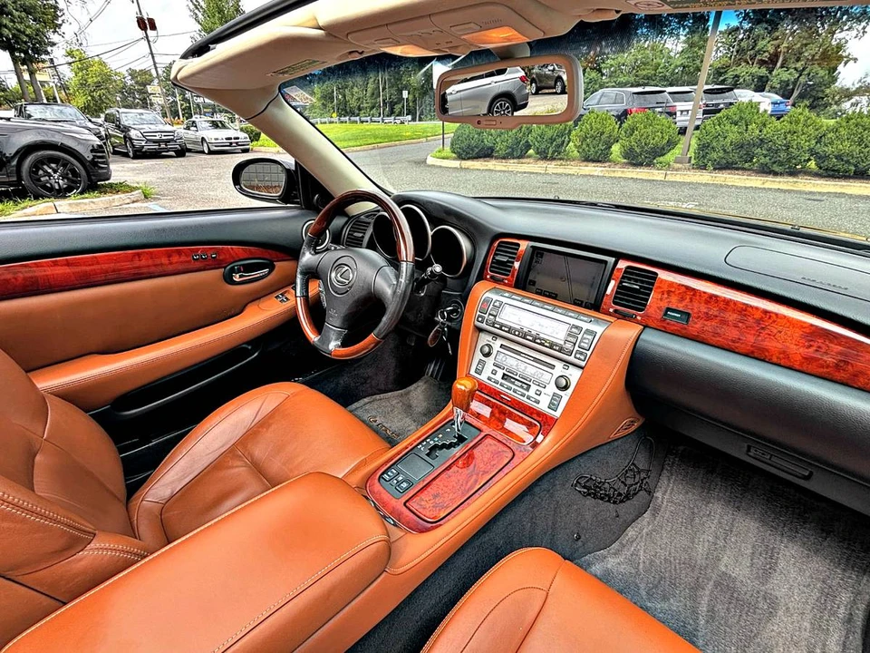 2005 Lexus SC430 - Image 15 of 20