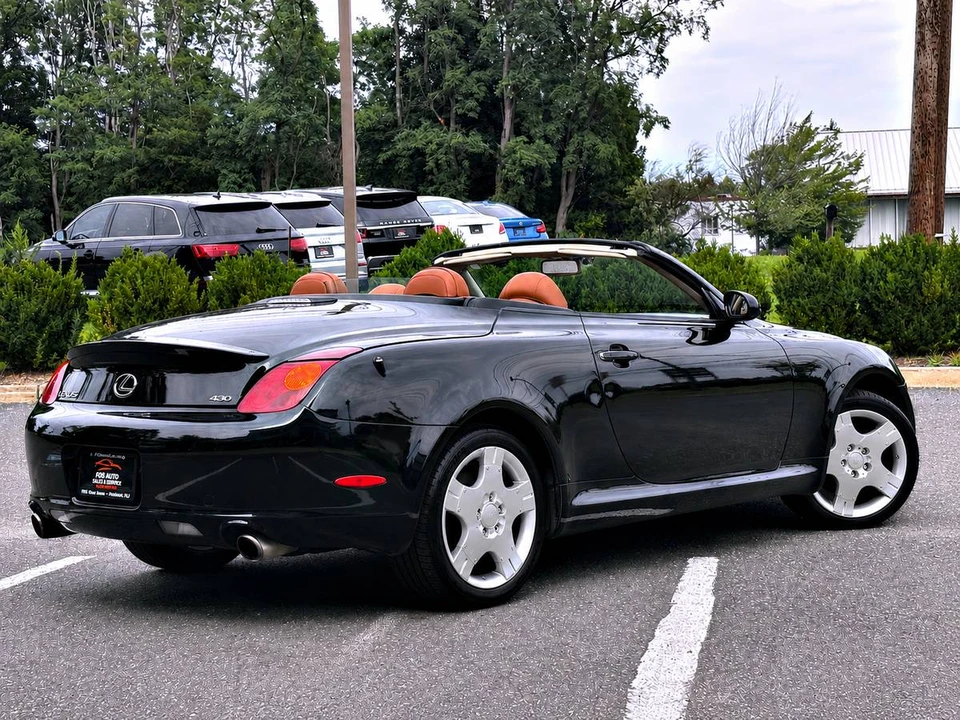 2005 Lexus SC430 - Image 9 of 20