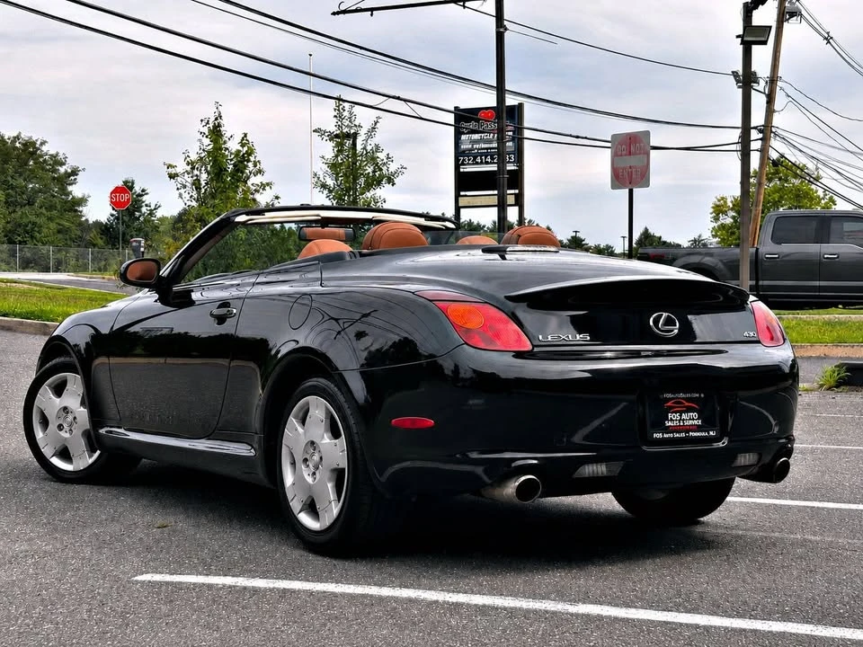 2005 Lexus SC430 - Image 11 of 20