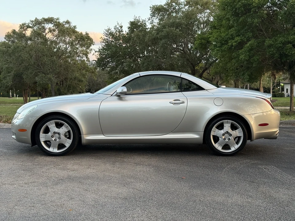 2005 Lexus SC430 - Image 20 of 31