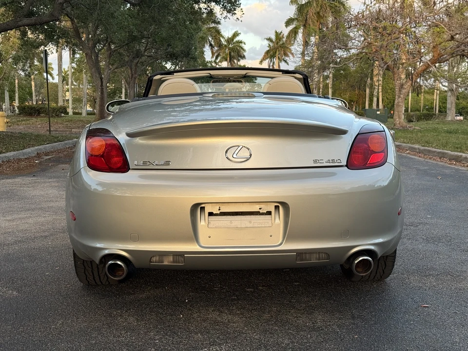 2005 Lexus SC430 - Image 8 of 31