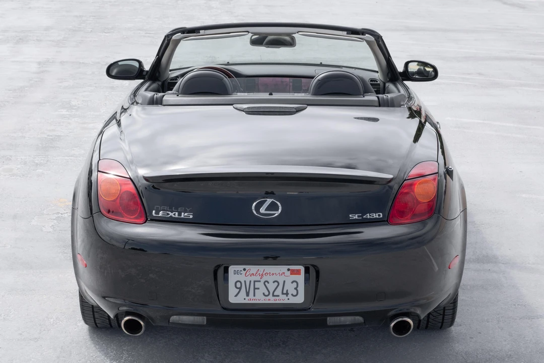 2005 Lexus SC430 - Image 8 of 31