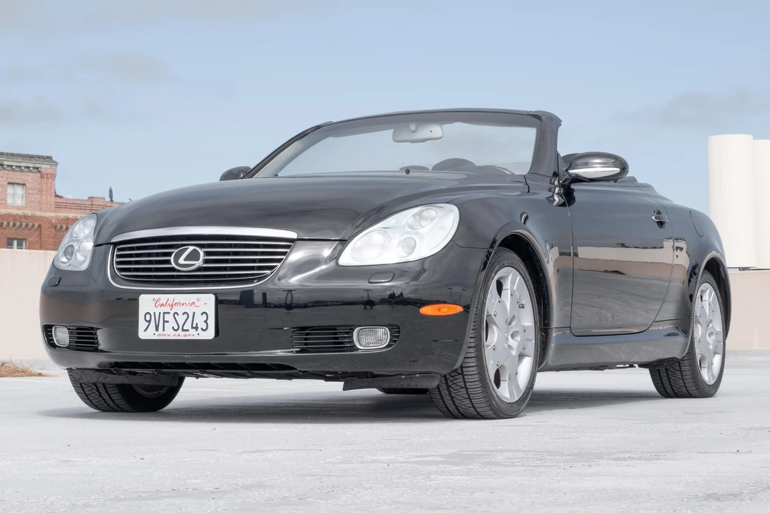 2005 Lexus SC430 - Image 10 of 31
